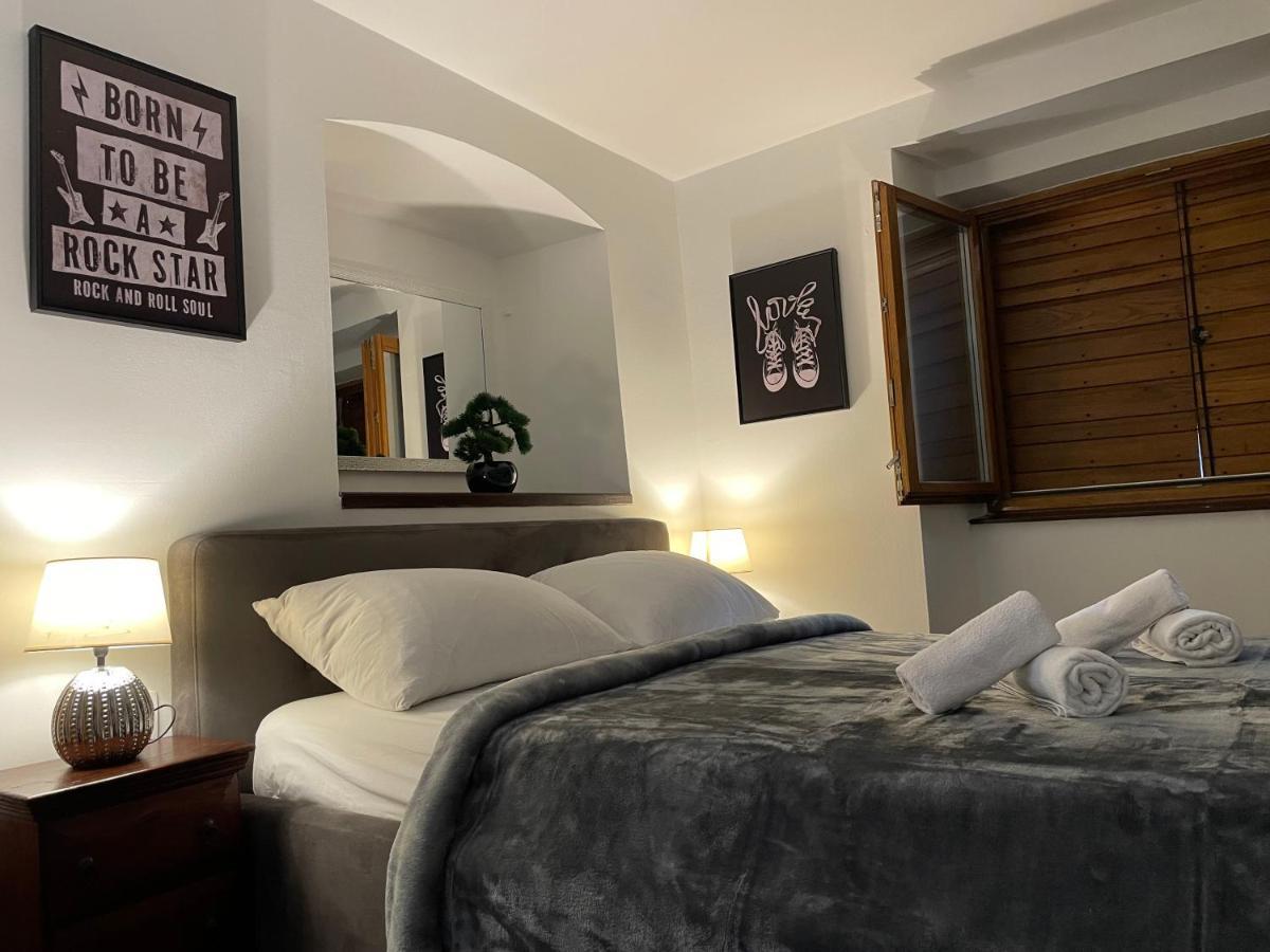 Tequila Apartments (Adults Only) ザダル エクステリア 写真