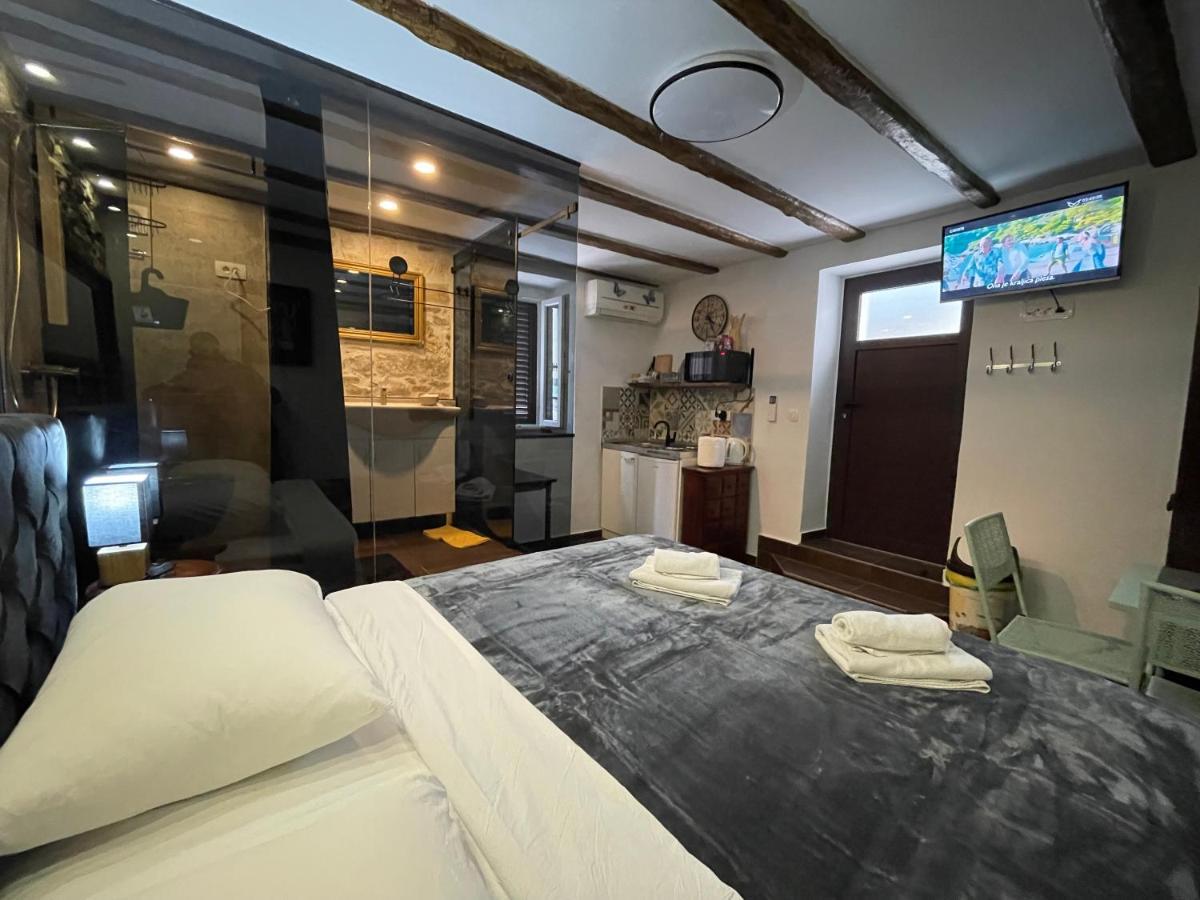 Tequila Apartments (Adults Only) ザダル エクステリア 写真
