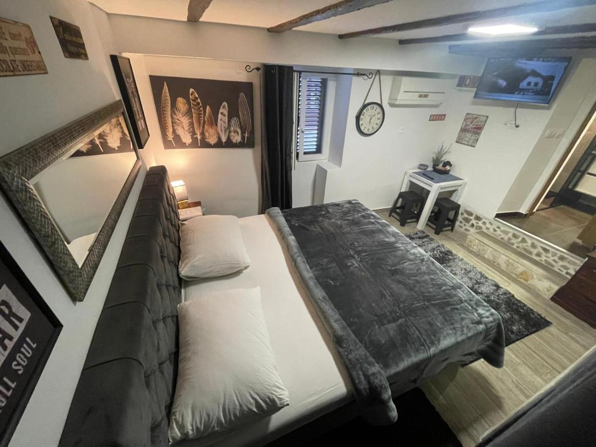 Tequila Apartments (Adults Only) ザダル エクステリア 写真